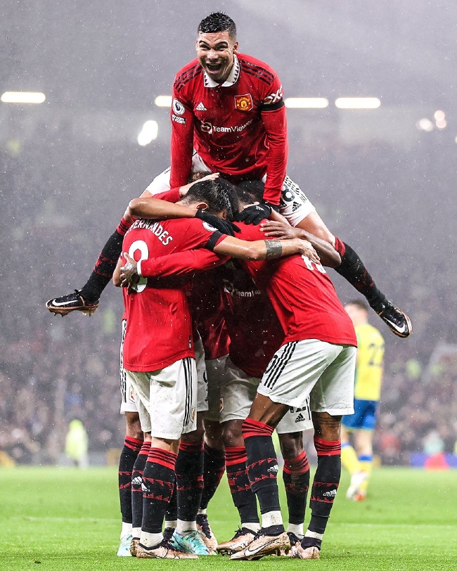 年轻后卫阿 年轻后卫阿